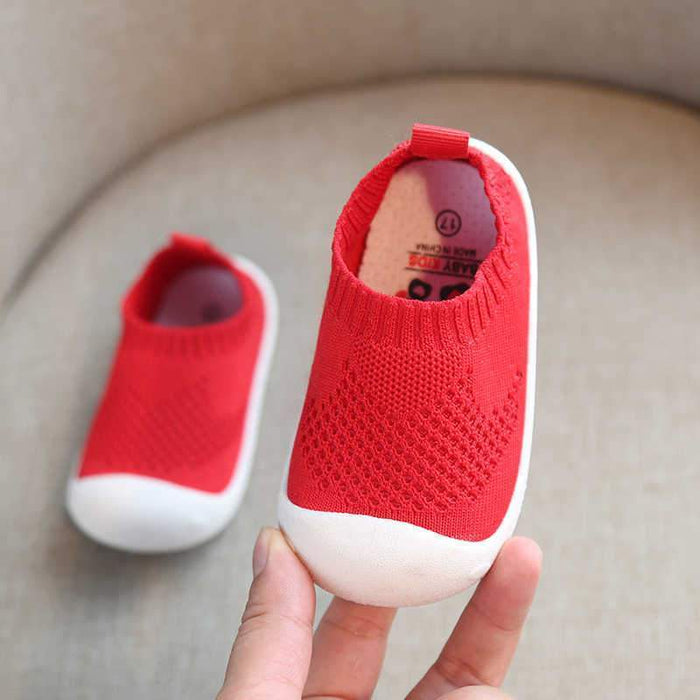 Lettvekt sko til baby og nyfødte - Overrask.no